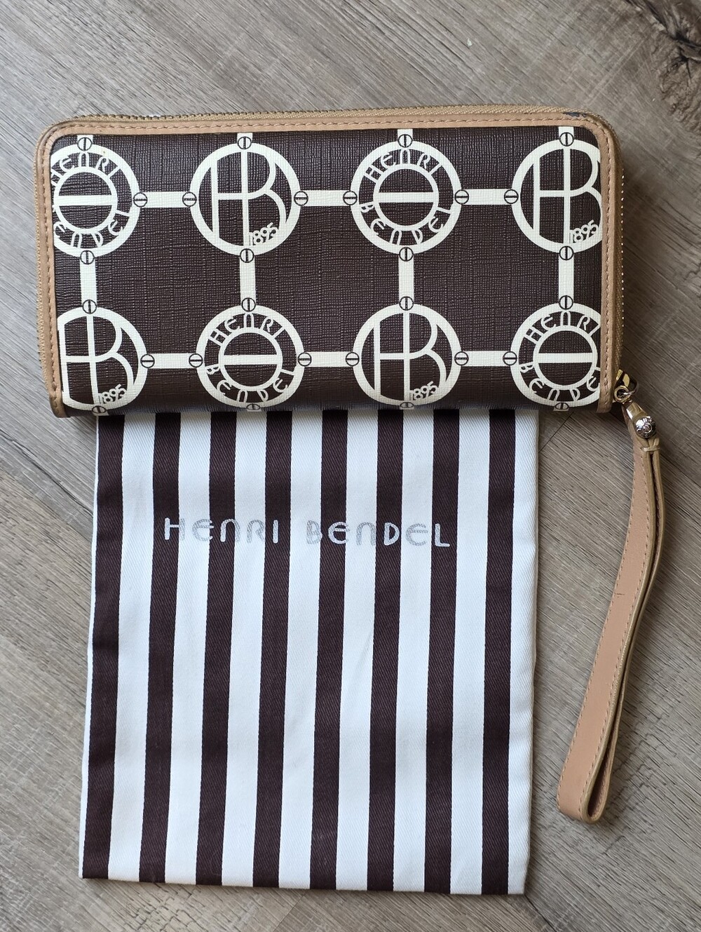 Henri Bendel Monogrammed Wallet And Dust Bag